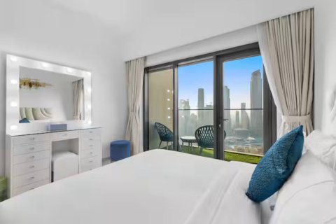 Apartman u gradu Downtown Dubai (Downtown Burj Dubai), Dubai, UAE 3 spavaće sobe, 127.05 m2 Br. 750682 - Slika 10