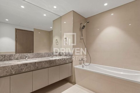 דירה להשכרה ב Downtown Dubai (Downtown Burj Dubai), Dubai, איחוד האמירויות  2 חדרי שינה, 103.22 מ"ר, מספר 759658 - תמונה 16