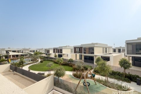 Dubai, BAE’de kiralık вилла 4 yatak odası, 432 m² No 669258 - fotoğraf 1