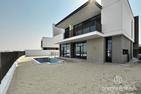 Huvila Al Furjan, Dubai, Arabiemiraatit 5 makuuhuonetta, 659.7 m2 № 669262 - kuva 1
