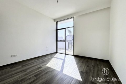 Huvila Al Furjan, Dubai, Arabiemiraatit 5 makuuhuonetta, 659.7 m2 № 669262 - kuva 17