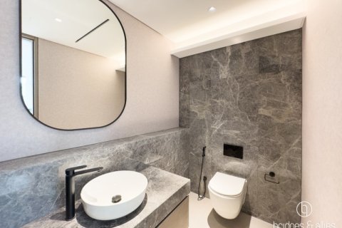 Vila u gradu Dubai, UAE 5 spavaće sobe, 536.3 m2 Br. 669260 - Slika 20