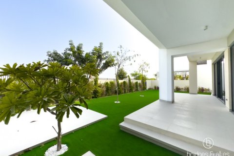 Vila u gradu Dubai, UAE 5 spavaće sobe, 536.3 m2 Br. 669260 - Slika 7