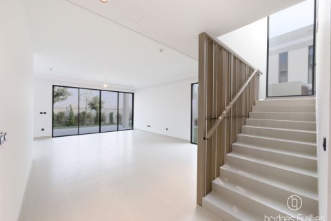 Vila u gradu Dubai, UAE 5 spavaće sobe, 536.3 m2 Br. 669260 - Slika 8