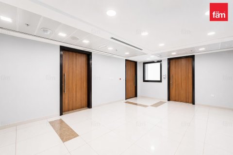 Opisina sa Dubai, UAE 1044.1 sq.m. № 732974 - larawan 18