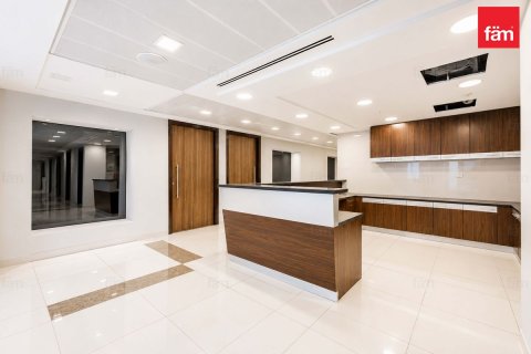 Opisina sa Dubai, UAE 1044.1 sq.m. № 732974 - larawan 2