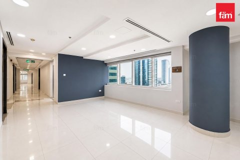Opisina sa Dubai, UAE 1044.1 sq.m. № 732974 - larawan 12