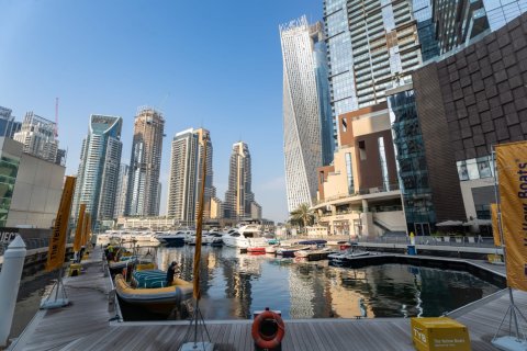 Apartman u gradu Dubai Marina, Dubai, UAE 3 spavaće sobe, 361 m2 Br. 732977 - Slika 27