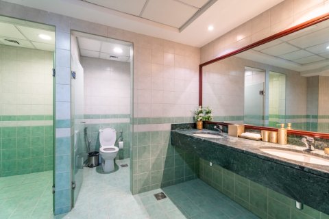 Apartman u gradu Dubai Marina, Dubai, UAE 3 spavaće sobe, 361 m2 Br. 732977 - Slika 9