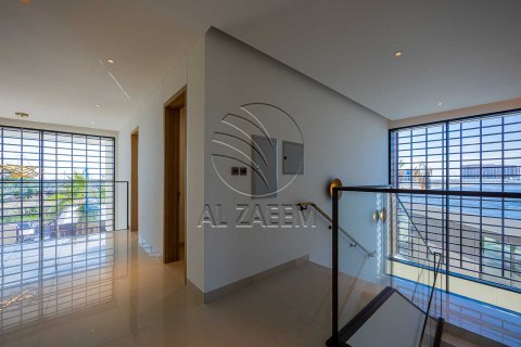 Vila na Saadiyat Island, Abu Dhabi, UAE 5 spavaćih soba, 792 m2 Br. 725715 - fotografija 3