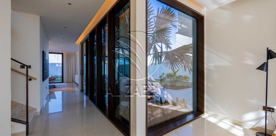 Vila na Saadiyat Island, Abu Dhabi, UAE 792 m2, 5 spavaćih soba Br. 725715