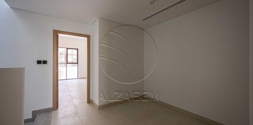 Βίλα σε Abu Dhabi, ΗΑΕ 2 υπνοδωμάτια, 107 τ.μ. Αρ. 725719
