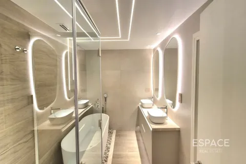 Apartamento en alquiler en Palm Jumeirah, Dubai, EAU 3 dormitorios, 230 m2 № 661184 - foto 16