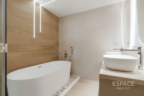 Apartamento en alquiler en Palm Jumeirah, Dubai, EAU 3 dormitorios, 230 m2 № 661184 - foto 8