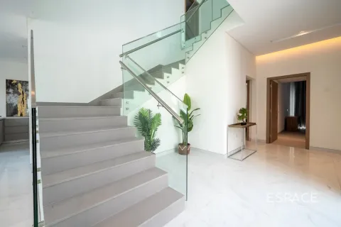 Vila v Al Furjan, Dubai, SAE 5 spální, 414 m2 č. 661182 - Fotografia 5