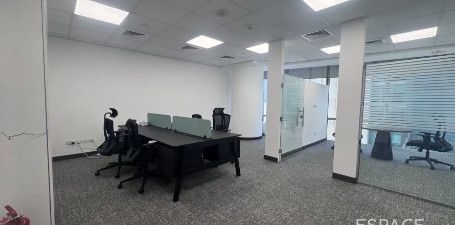 Kancelář v Dubai, SAE 36 m² Č.: 661186