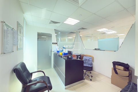 Jumeirah Lake Towers, Dubai, BAE’de kiralık office 219.2 m&sup2; No 640181 - fotoğraf 8