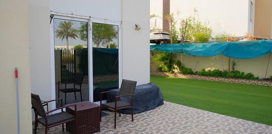 Квартира в Dubai South (Dubai World Central), Дубай, ОАЕ 3 спальні, 251м2 № 658724