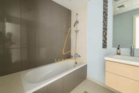 Appartement te huur in DAMAC Hills (Akoya by DAMAC), Dubai, VAE 2 slaapkamers, 135 vr.m., nr 658728 - foto 24