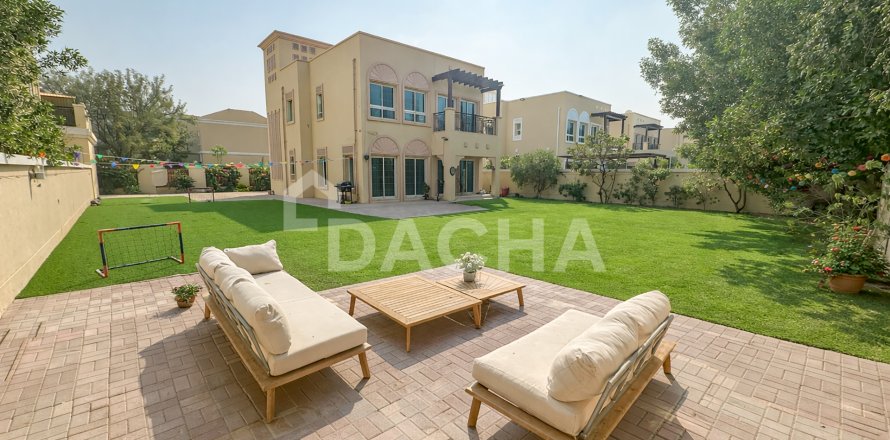 Jumeirah Village Triangle, Dubai, संयुक्त अरब अमीरात में विला, 2 बेडरूम, 250 वर्ग मीटर, संख्या 706766