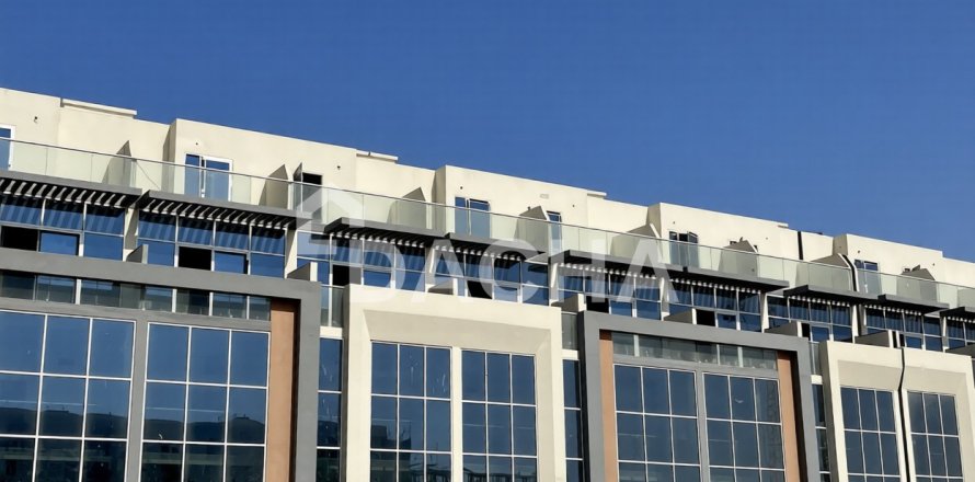 Kaupunkipientalo Dubai Investment Park, Arabiemiraatit 4 makuuhuonetta, 80 m2 № 706842