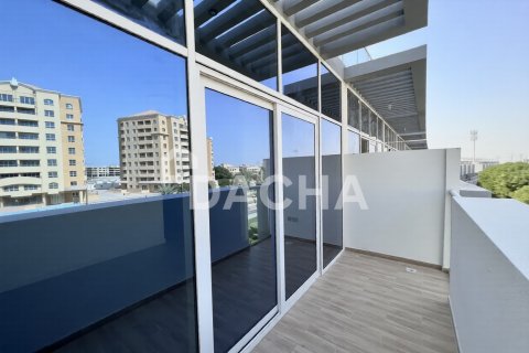 Kaupunkipientalo Dubai Investment Park, Arabiemiraatit 4 makuuhuonetta, 80 m2 № 706842 - kuva 8