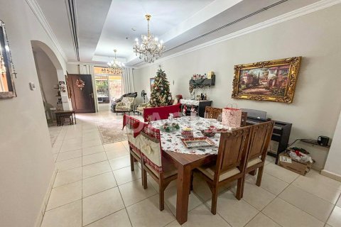 Jumeirah Village Circle, Dubai, UAE의 판매용 아파트 침실 3개, 250제곱미터 번호 706845 - 사진 7
