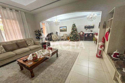 Jumeirah Village Circle, Dubai, UAE의 판매용 아파트 침실 3개, 250제곱미터 번호 706845 - 사진 4