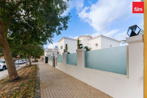 Villa til leie i Dubai, Emiratene 5 soverom, 801.7 kvm Nr. 687528 - Foto 15