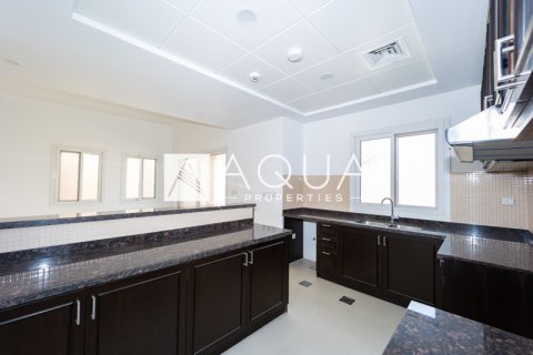 Villa uthyres i Serena, Dubai, UAE 3 sovrum, 254.2 kvm Nr. 769174 - fotografi 2