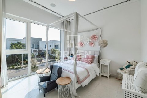 Villa te koop in Al Barari, Dubai, VAE 4 slaapkamers, 908 vr.m., nr 653282 - foto 17