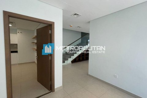 Vila v Abu Dhabi, SAE 5 spální, 423.3 m2 č. 651733 - Fotografia 16