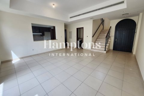 Huvila Arabian Ranches, Dubai, Arabiemiraatit 3 makuuhuonetta, 199.92725600 m2 № 651583 - kuva 4