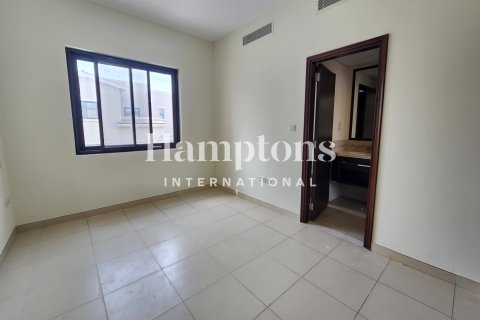 Huvila Arabian Ranches, Dubai, Arabiemiraatit 3 makuuhuonetta, 199.92725600 m2 № 651583 - kuva 11