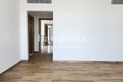 Villa à louer à Al Furjan, Dubai, EAU 4 chambres, 367.71007400 m2 № 651580 - photo 8