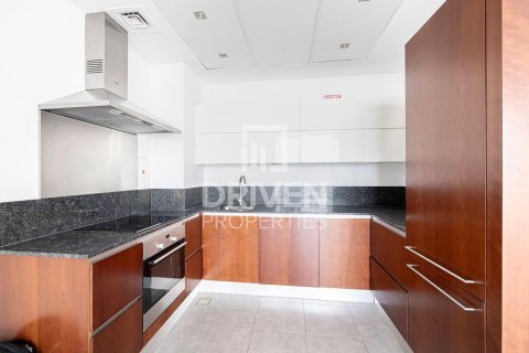 Lägenhet uthyres i Sheikh Zayed Road, Dubai, UAE 1 sovrum, 80.36 kvm Nr. 745399 - fotografi 6