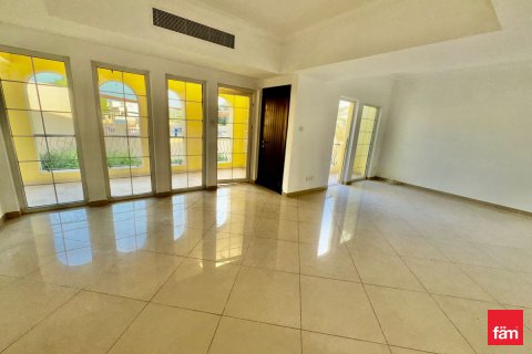 Dubai, BAE’de kiralık вилла 2 yatak odası, 169.5 m&sup2; No 669745 - fotoğraf 2