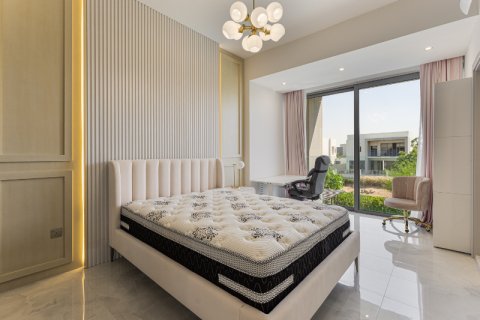 Vila v Dubai, SAE 5 ložnice, 557.01 m² Č.: 715010 - fotografie 9