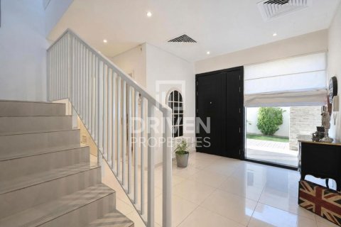Villa zum Verkauf in DAMAC Hills (Akoya by DAMAC), Dubai, VAE 4 Schlafzimmer, 457.55 m2 Nr. 741801 - Foto 3