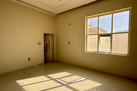 Villa à vendre à  Ras Al Khaimah, EAU 5 chambres, 595 m2 № 735130 - photo 9