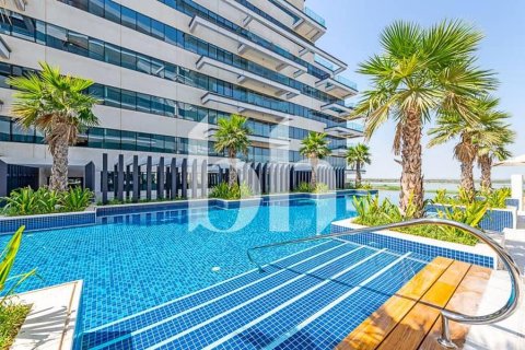 Huoneisto Yas Island, Abu Dhabi, Arabiemiraatit 1 makuuhuone, 94 m2 № 642504 - kuva 9