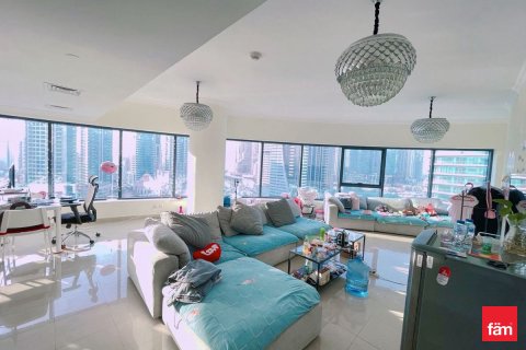 Apartament de închiriat în Dubai Marina, Dubai, EAU 3 dormitoare, 180.6 mp.  №712729 - poză 2