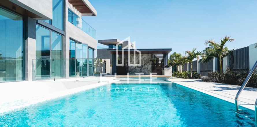 Villa à Dubai Hills Estate, Dubai, EAU: 7 chambres, 1533 m2 № 736341