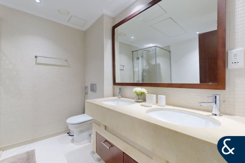 Зняти в оренду квартиру в Дубай Марина, Дубай, ОАЕ 2 спальні, 127м2, № 668412 - фото 10