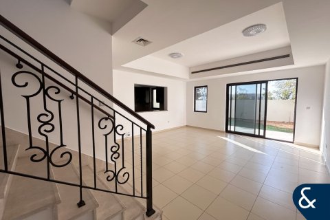Üürile anda villa asukohaga Reem, Dubai, AÜE: 3 magamistoaga, 203 m² Nr 668411 - pilt 6