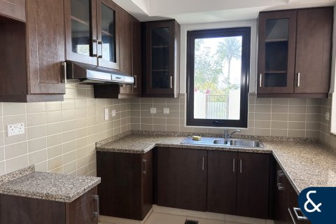 Üürile anda villa asukohaga Reem, Dubai, AÜE: 3 magamistoaga, 203 m² Nr 668411 - pilt 5