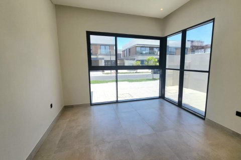 Villa in vendita a Dubai Land, Dubai, EAU 5 camere da letto, 384.71 mq. № 748468 - foto 4