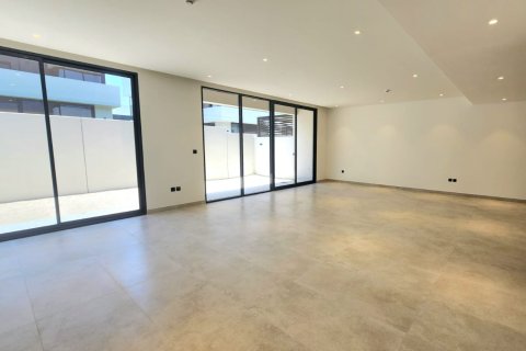 Villa in vendita a Dubai Land, Dubai, EAU 5 camere da letto, 384.71 mq. № 748468 - foto 17