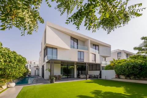 Vilë në Al Barari, Dubai, Emiratet e Bashkuara Arabe 5 dhoma gjumi, 640.57 m2. № 748467