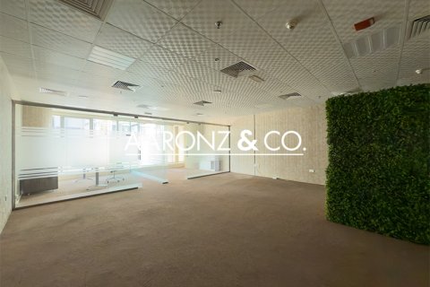 Opisina sa Business Bay, Dubai, UAE 82 sq.m. № 634467 - larawan 7